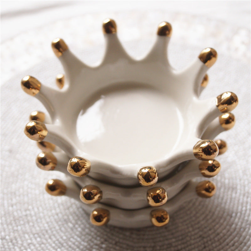 Crown Shaped Sundries